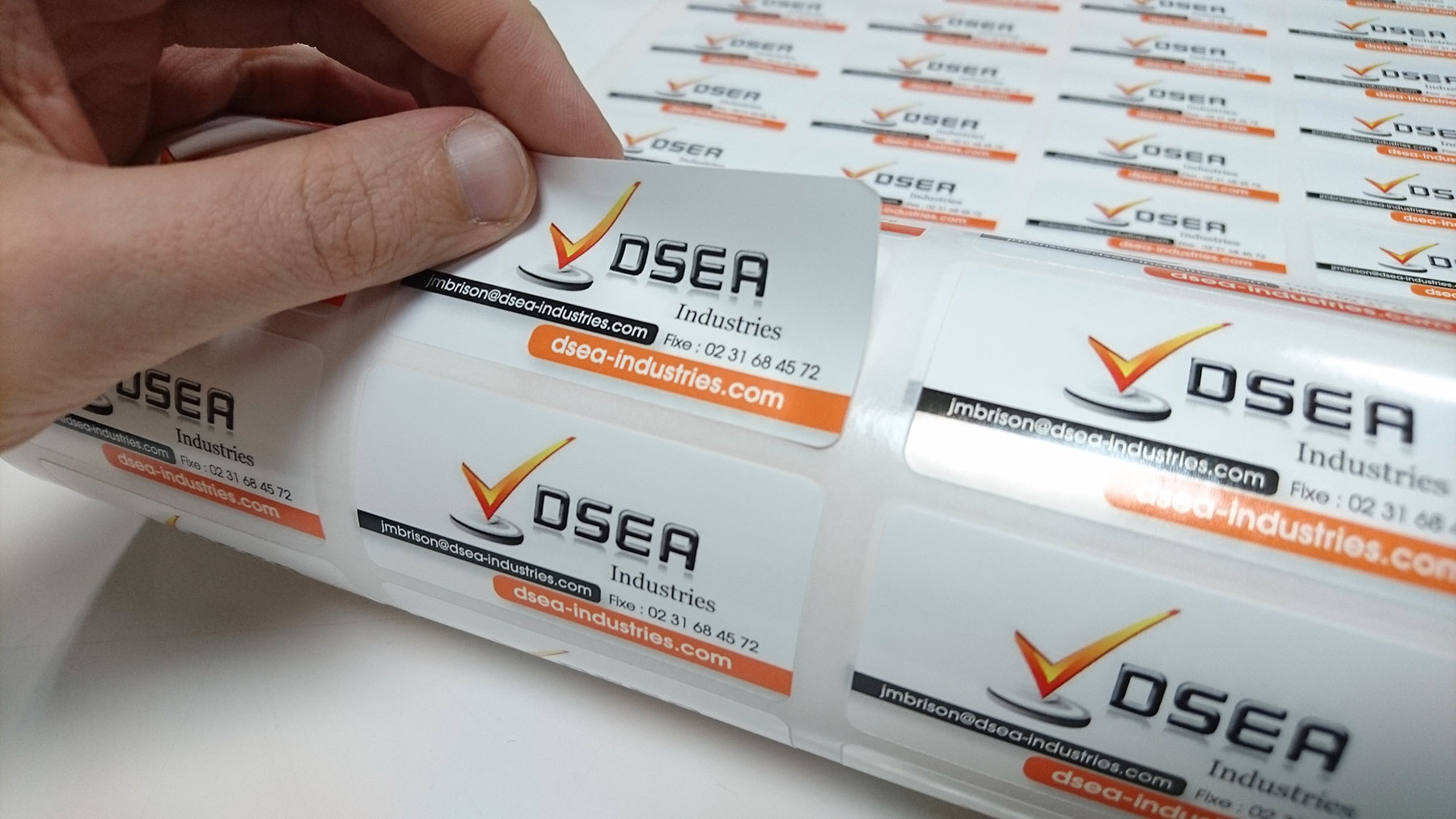 autocollant-adhesif-tout-support2-saint-lo