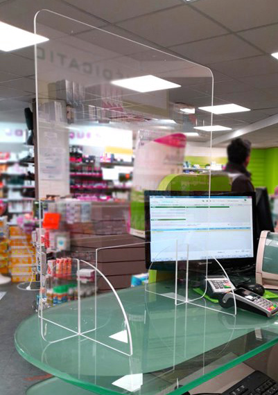 vitre-protection-guichet-coronavirus-normandie-saint-lo-manche